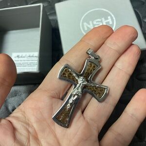 ✝️Michael Anthony Reversible Stainless Steel Cross Pendant – Two Designs in One